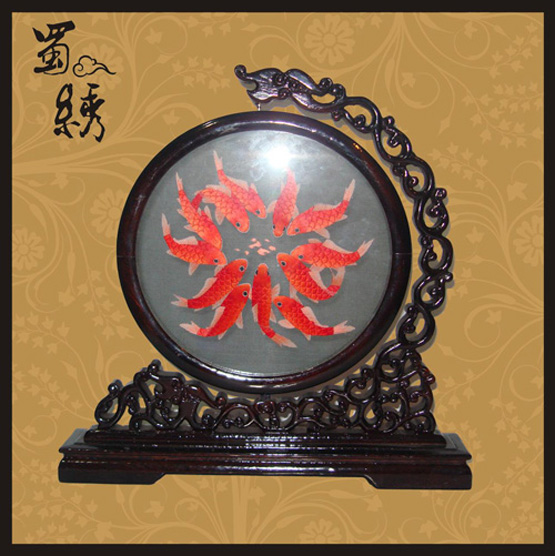 龍頭月月紅蜀繡