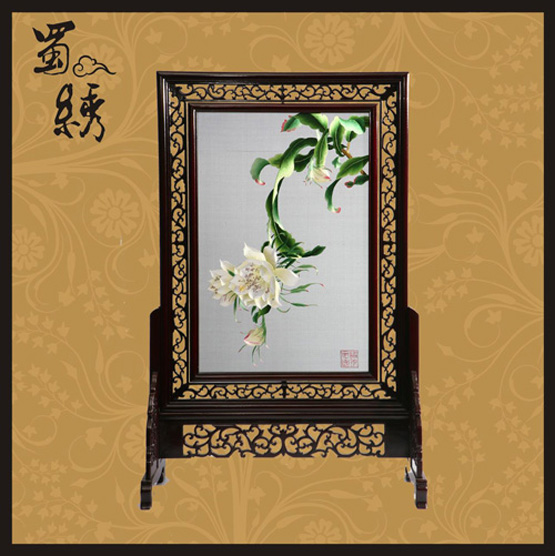 蜀繡曇花
